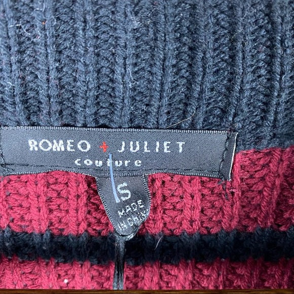 ROMEO & JULIET Couture Striped Sweater NWT Small - Picture 2 of 4